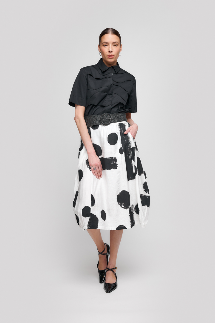 uchuu-cs25-205-black-spot-midi-skirt-dotique-