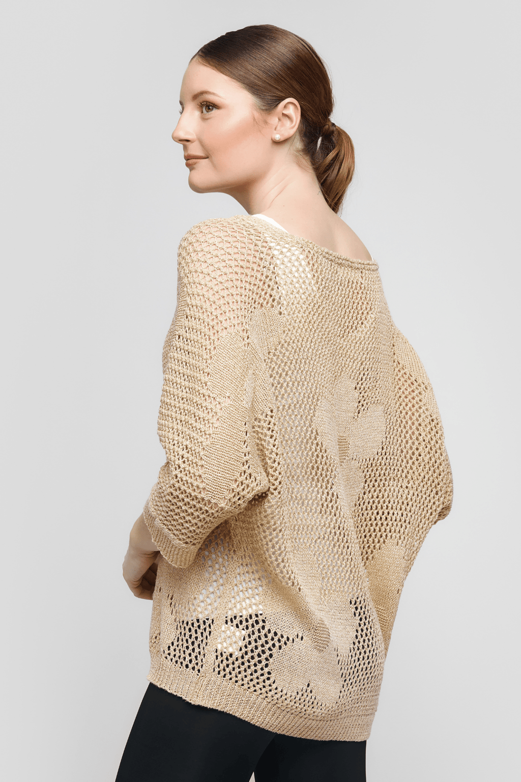 uchuu-cs25-904-gold-floral-knitted-jumper-womens-open-knit-floral-sweater-dotique-