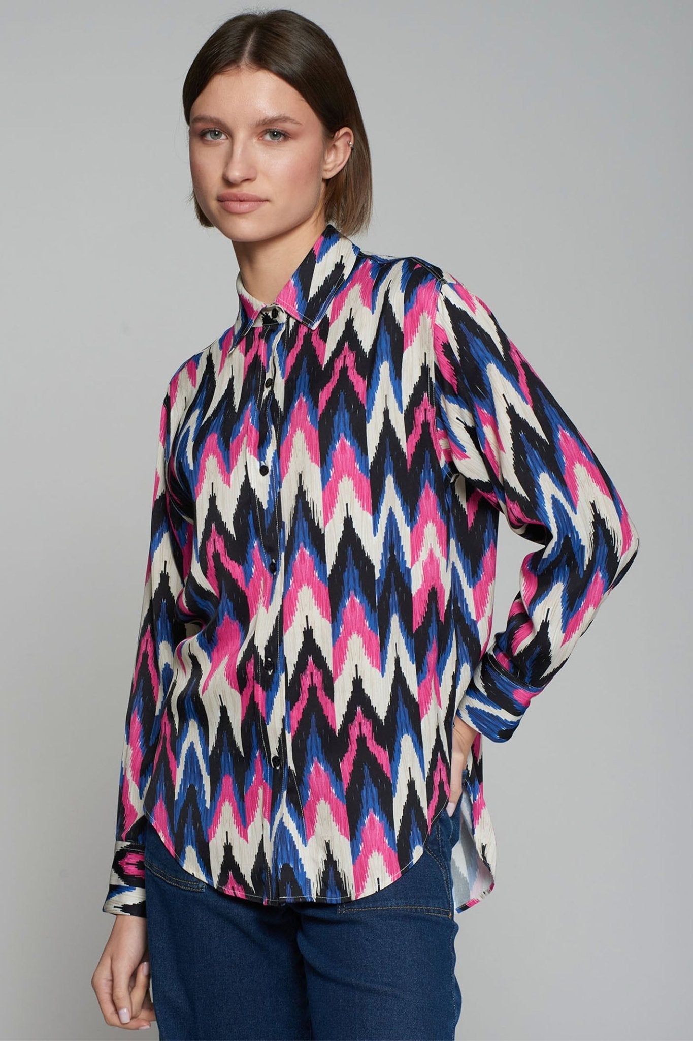 Vilagallo 31819 Blue Pink Ikat Print Shirt - Dotique