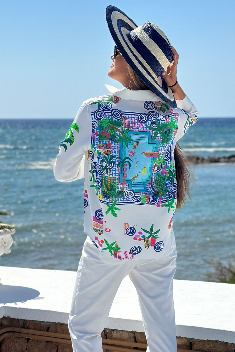 Vilagallo 32569 White Tropical Tiger Print Shirt - Dotique - Vilagallo
