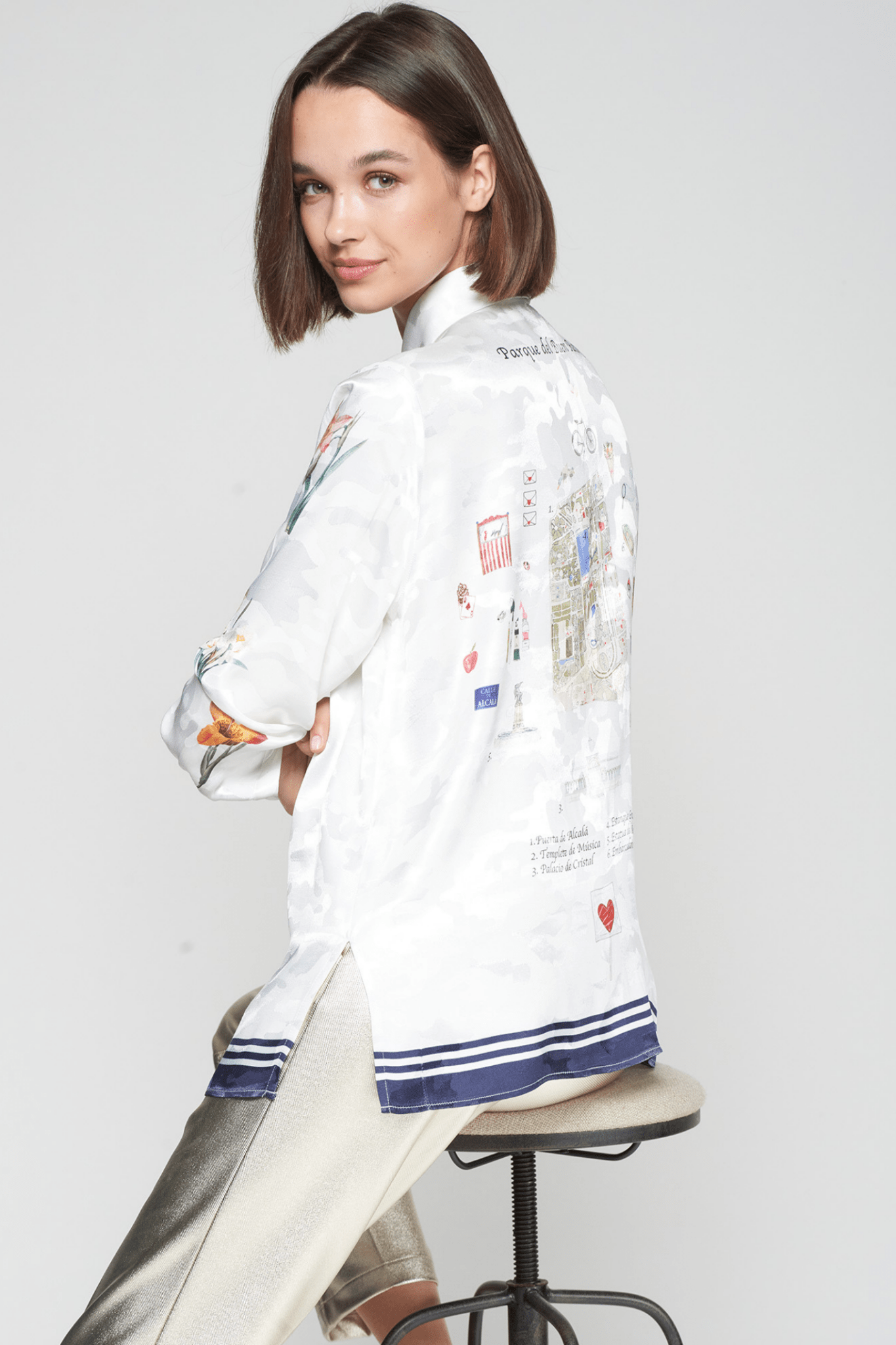 Vilagallo 32984 White Floral & Map Print Satin Shirt - Dotique - Vilagallo
