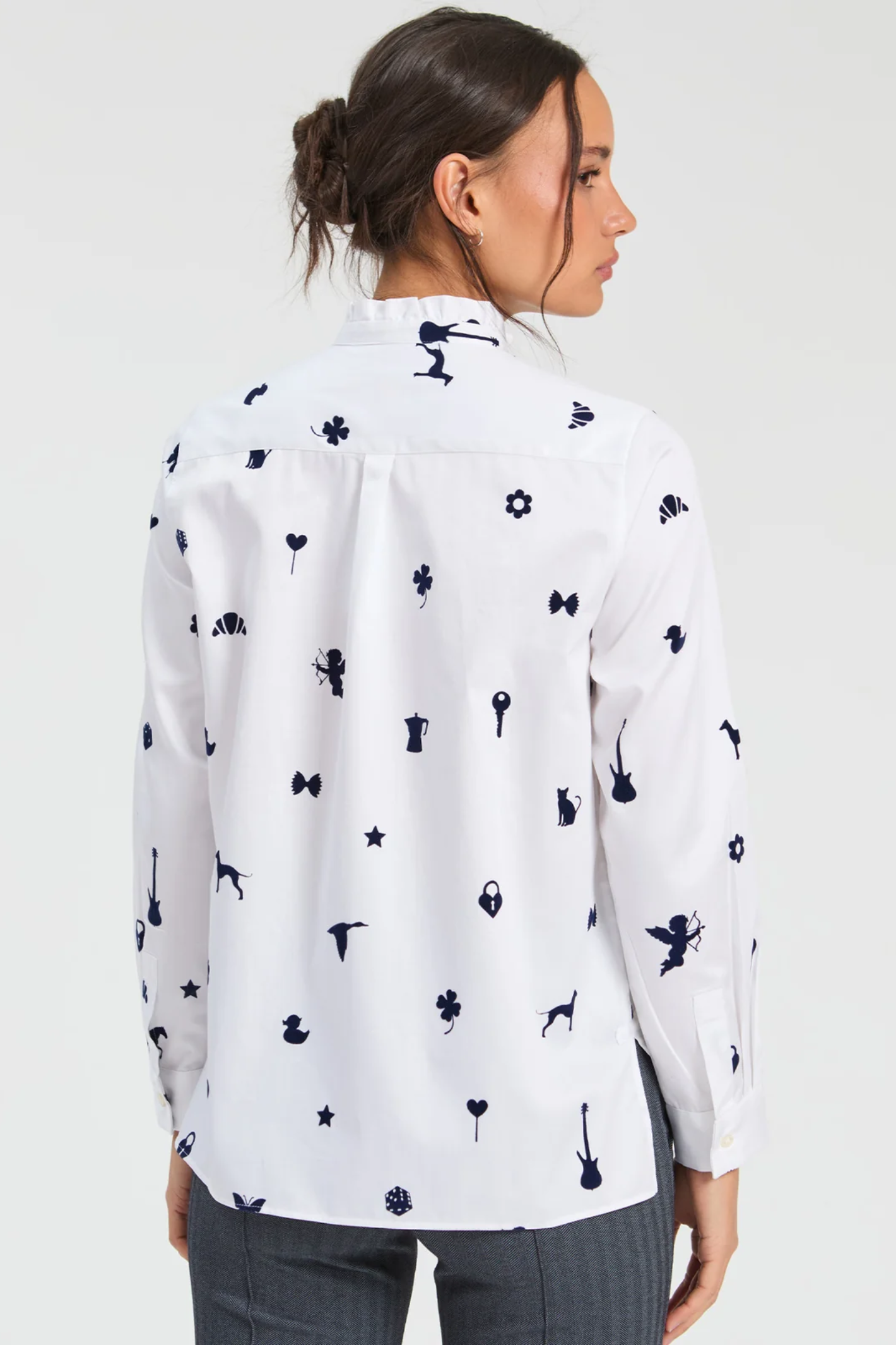 Shop the Vilagallo White Flocked Motif Shirt at Dotique. Crafted from 100% cotton with elegant textured flocked detailing and a timeless tailored silhouette.