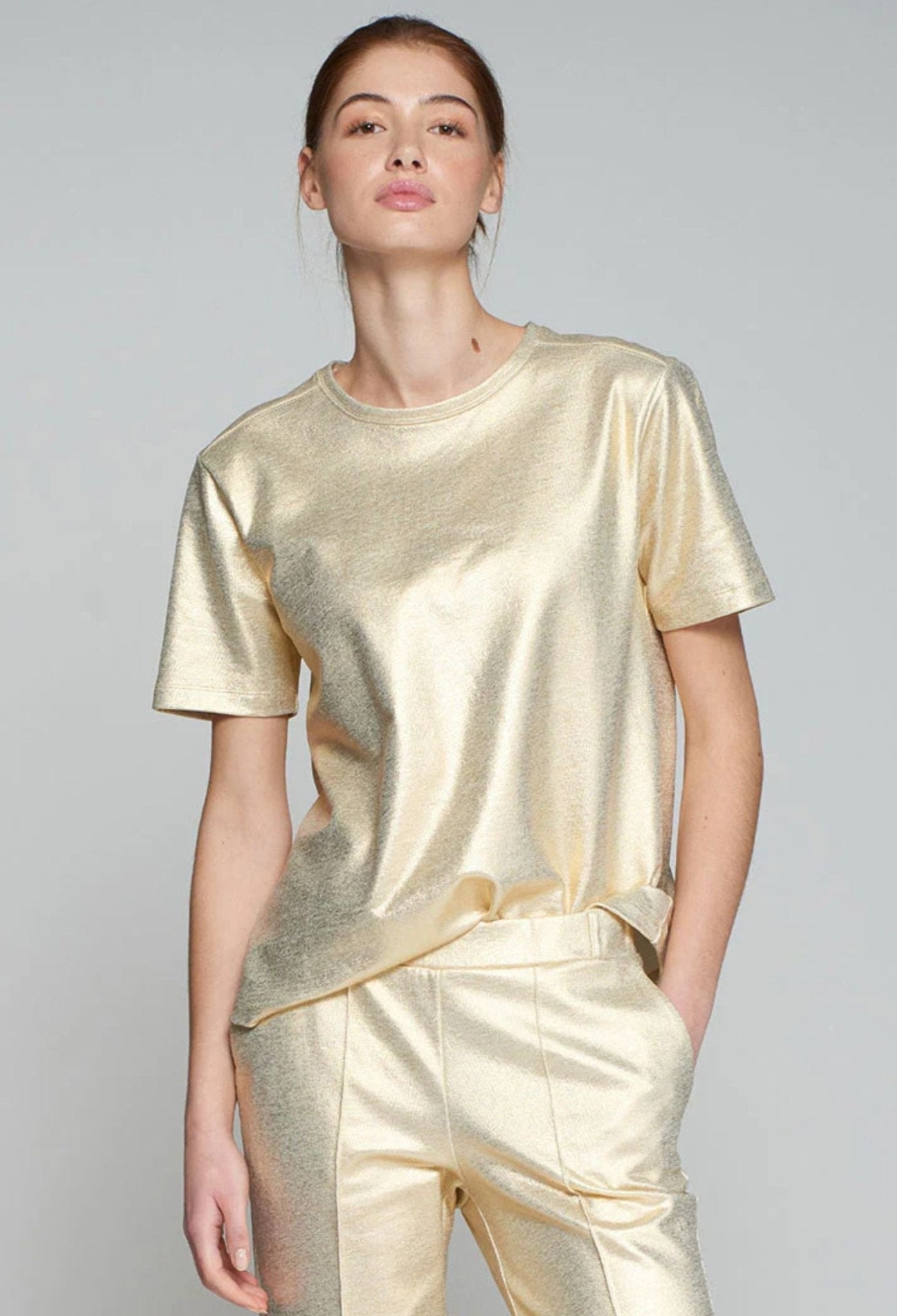 Vilagallo_T-Shirt_Top_Gold_Metallic_Stretch_317981