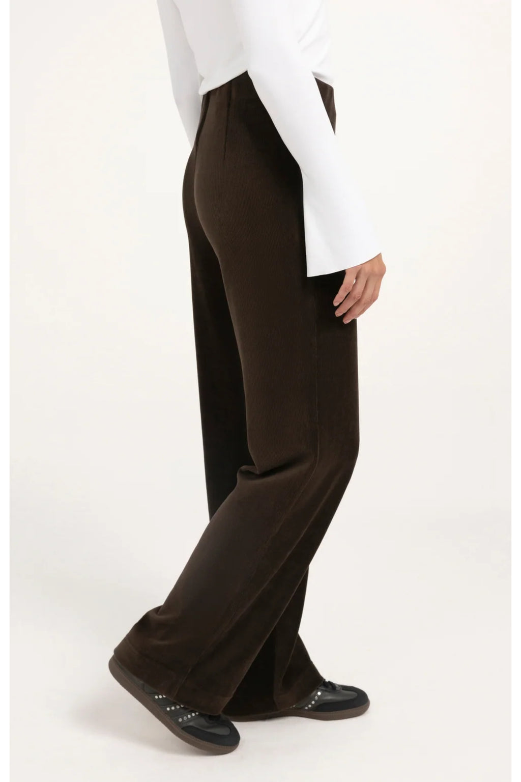 Yaya 01-309292-610 Wide Leg Trousers in Soft Rib Velour Delicioso Brown YAYA wide leg trousers Shop YAYA at Dotique