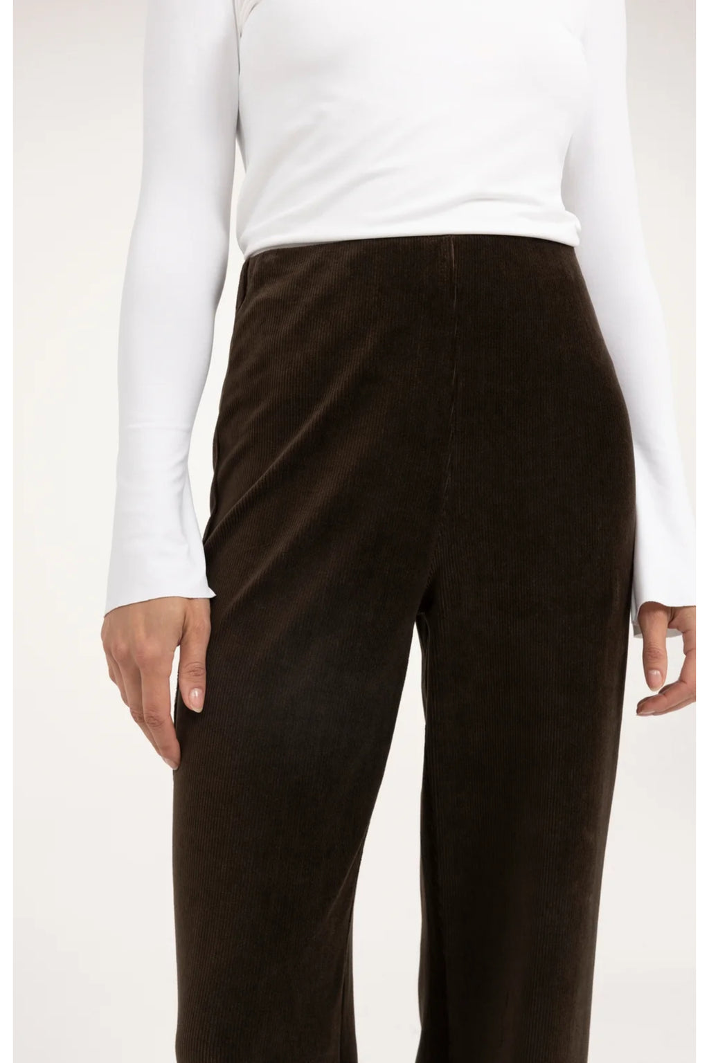 Yaya 01-309292-610 Wide Leg Trousers in Soft Rib Velour Delicioso Brown on model. Shop YAYA at Dotique