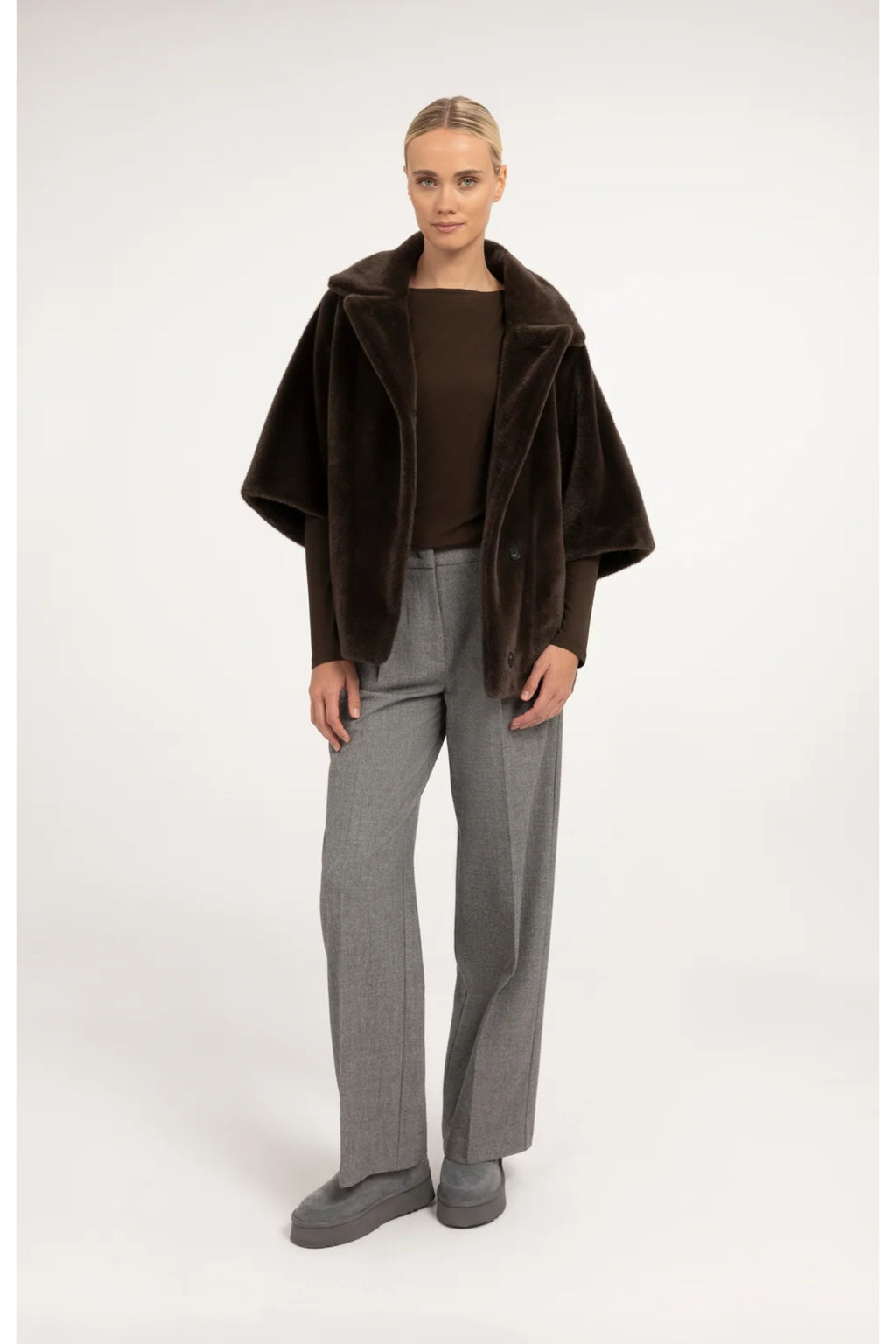 Yaya 02-009089-610 Oversized Reversible Faux Fur Jacket Delicioso Brown on model YAYA Shop YAYA at Dotique