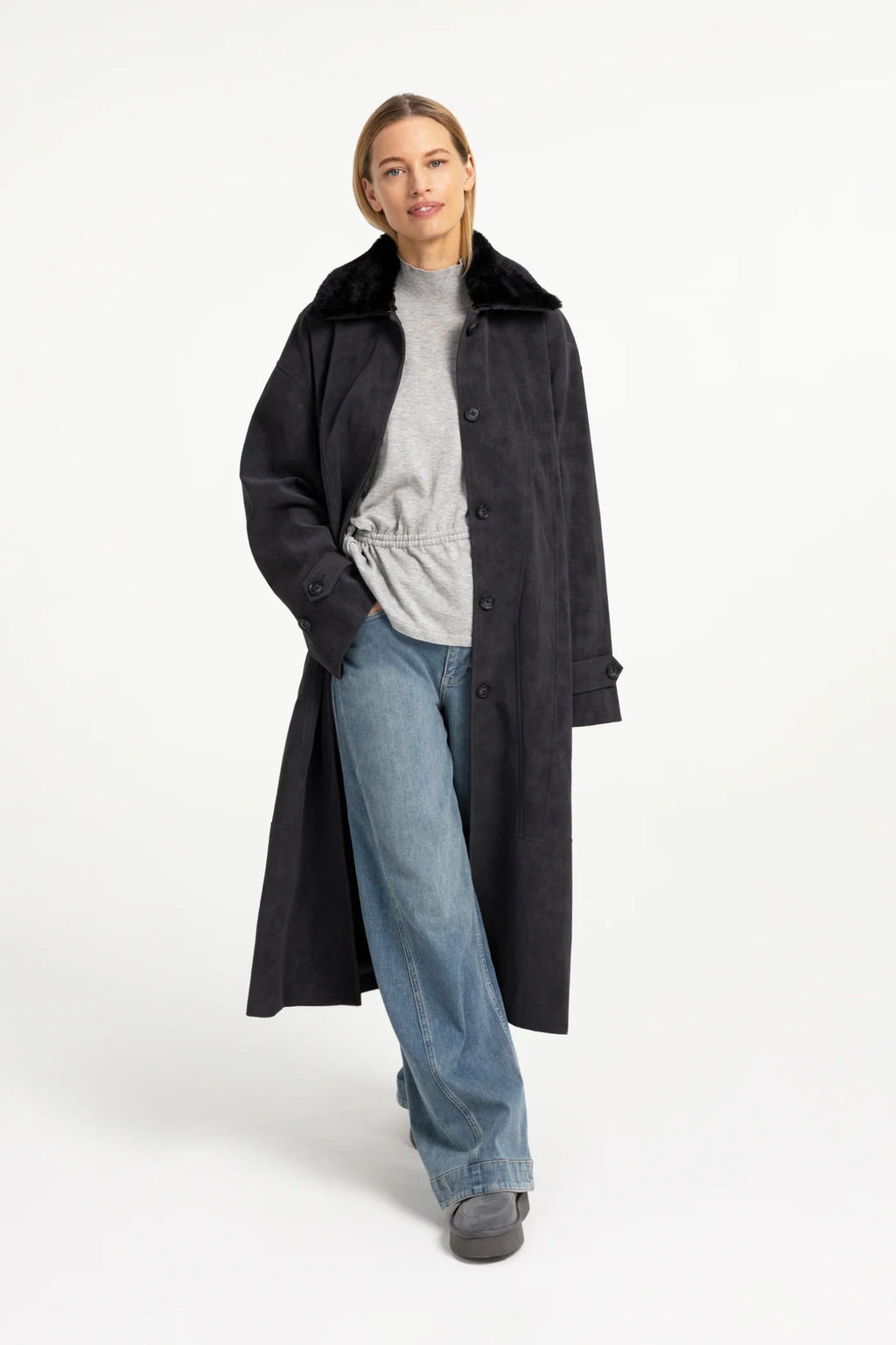 YAYA Faux Nubuck Leather Long Jacket with Detachable Collar - Hole Black 02-009082-609