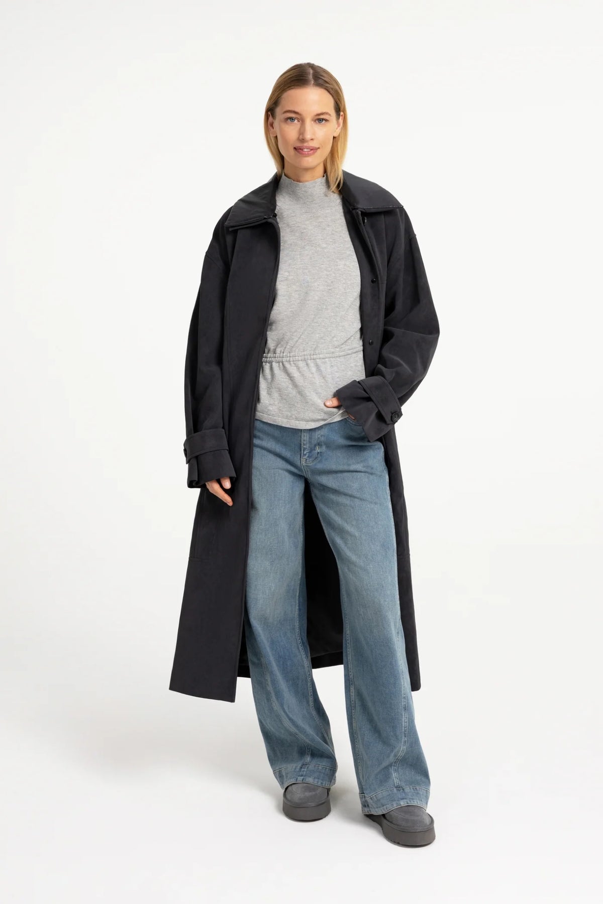 YAYA Faux Nubuck Leather Long Jacket with Detachable Collar - Hole Black 02-009082-609