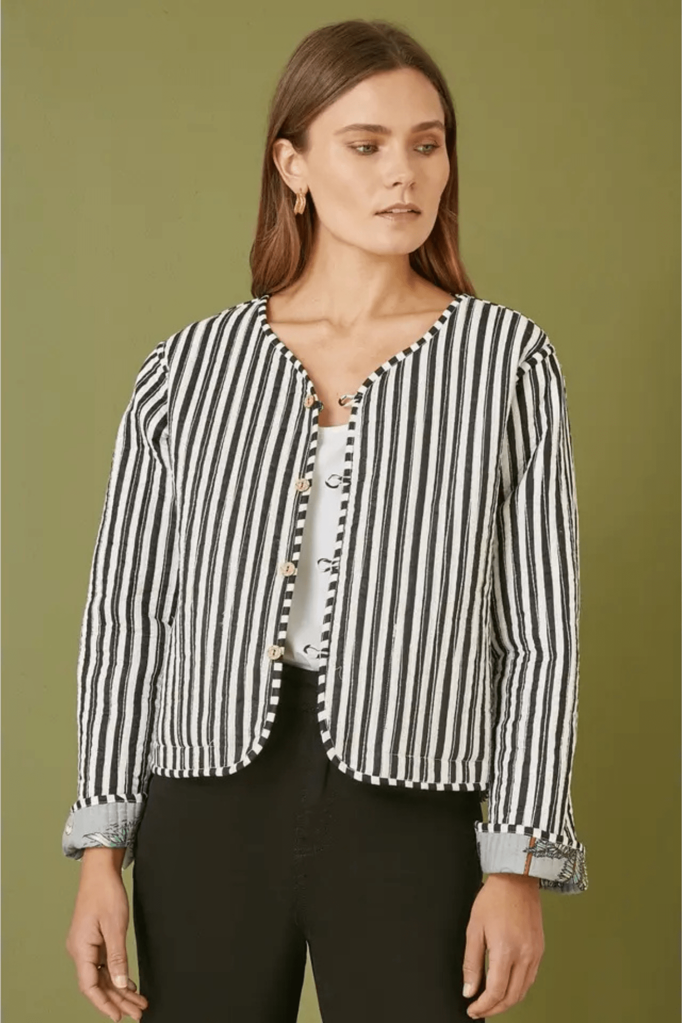 Yumi Grey Animal Print Reversible Cotton Cropped Quilted Jacket