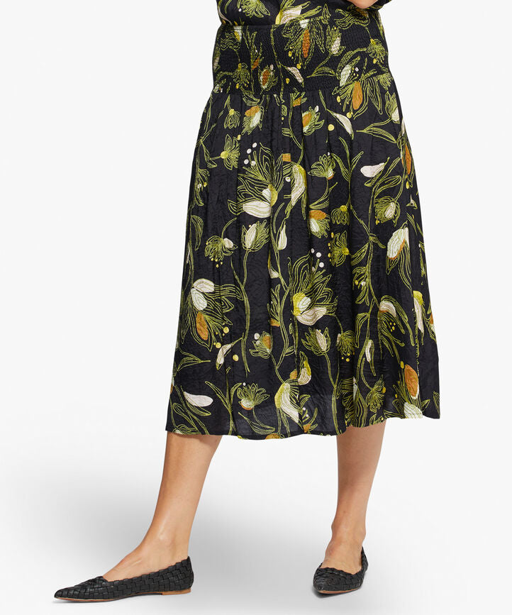 Masai Green Sheen Sondra Skirt Lifestyle 1 | Dotique