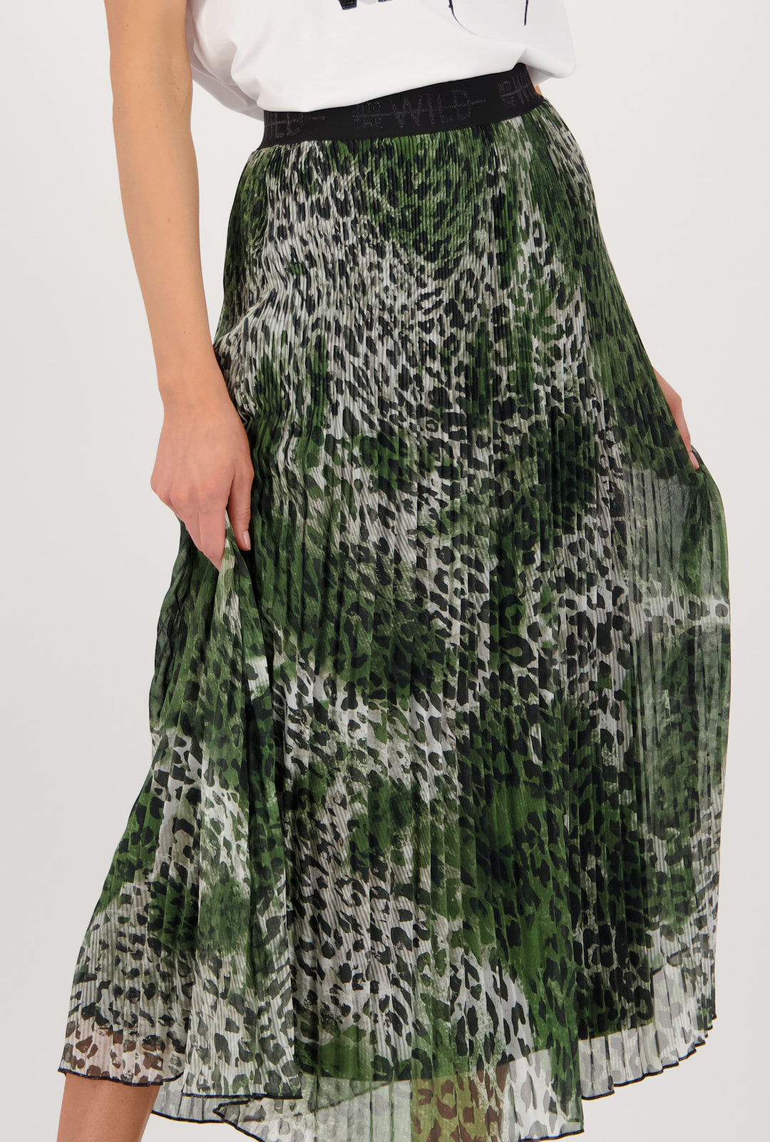 Monari 406265 Clover Pattern Skirt Lifestyle Front | Dotique
