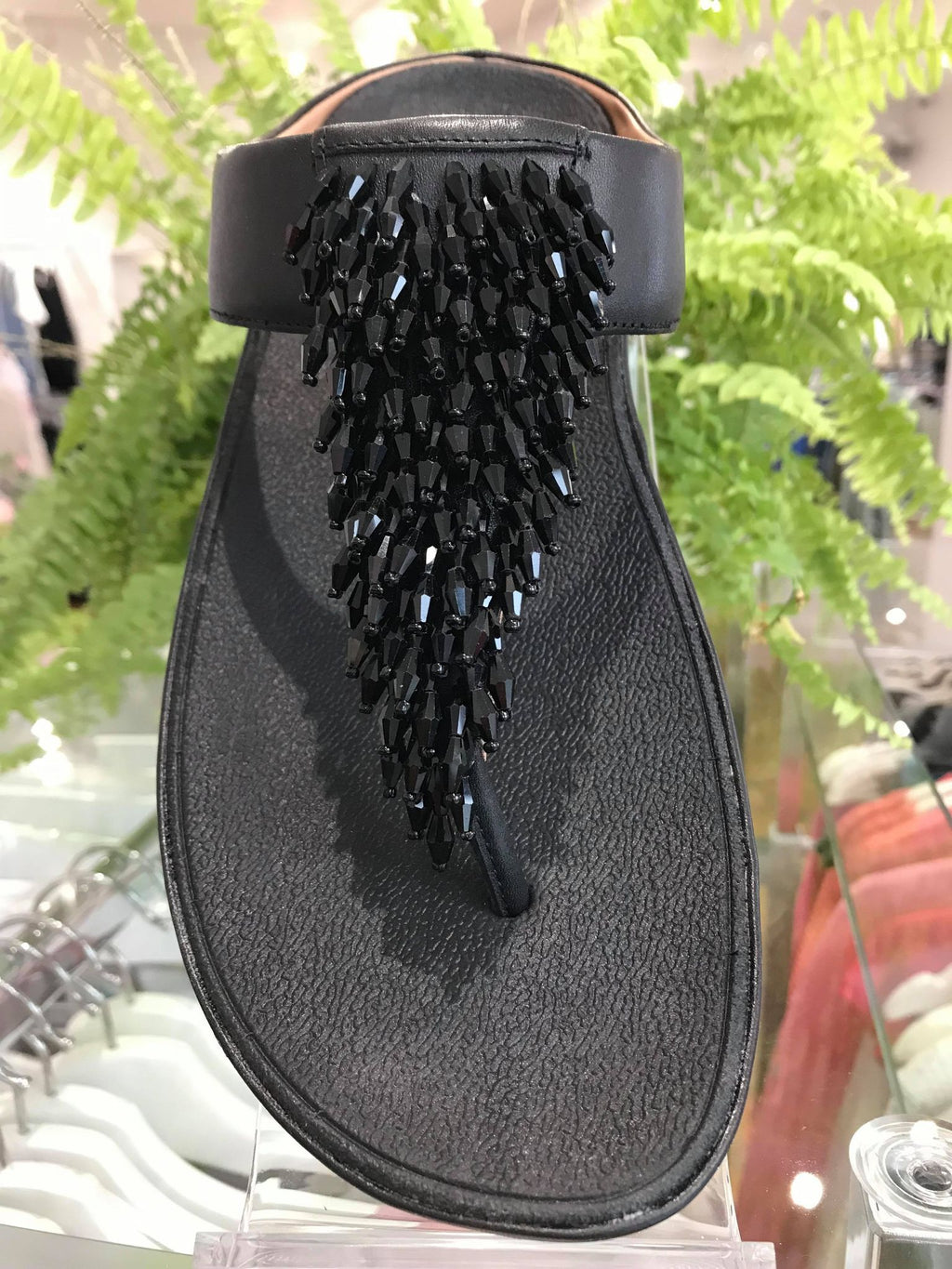 FitFlop Black Rumba Toe - Thong Sandals | Dotique - Dotique - Fitflop