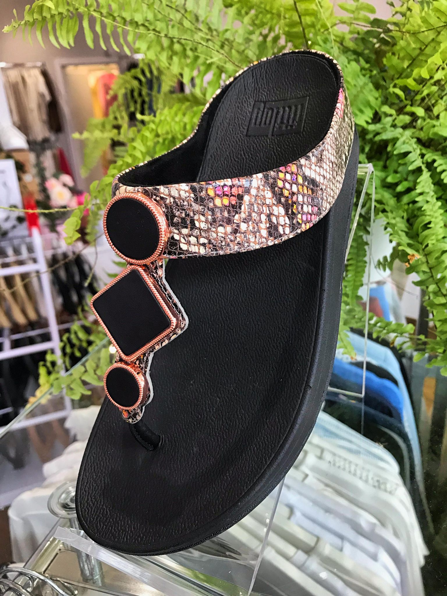 FitFlop Leia Exotic Toe-Post Sandals Urban Black Snake Mix 1 | Dotique