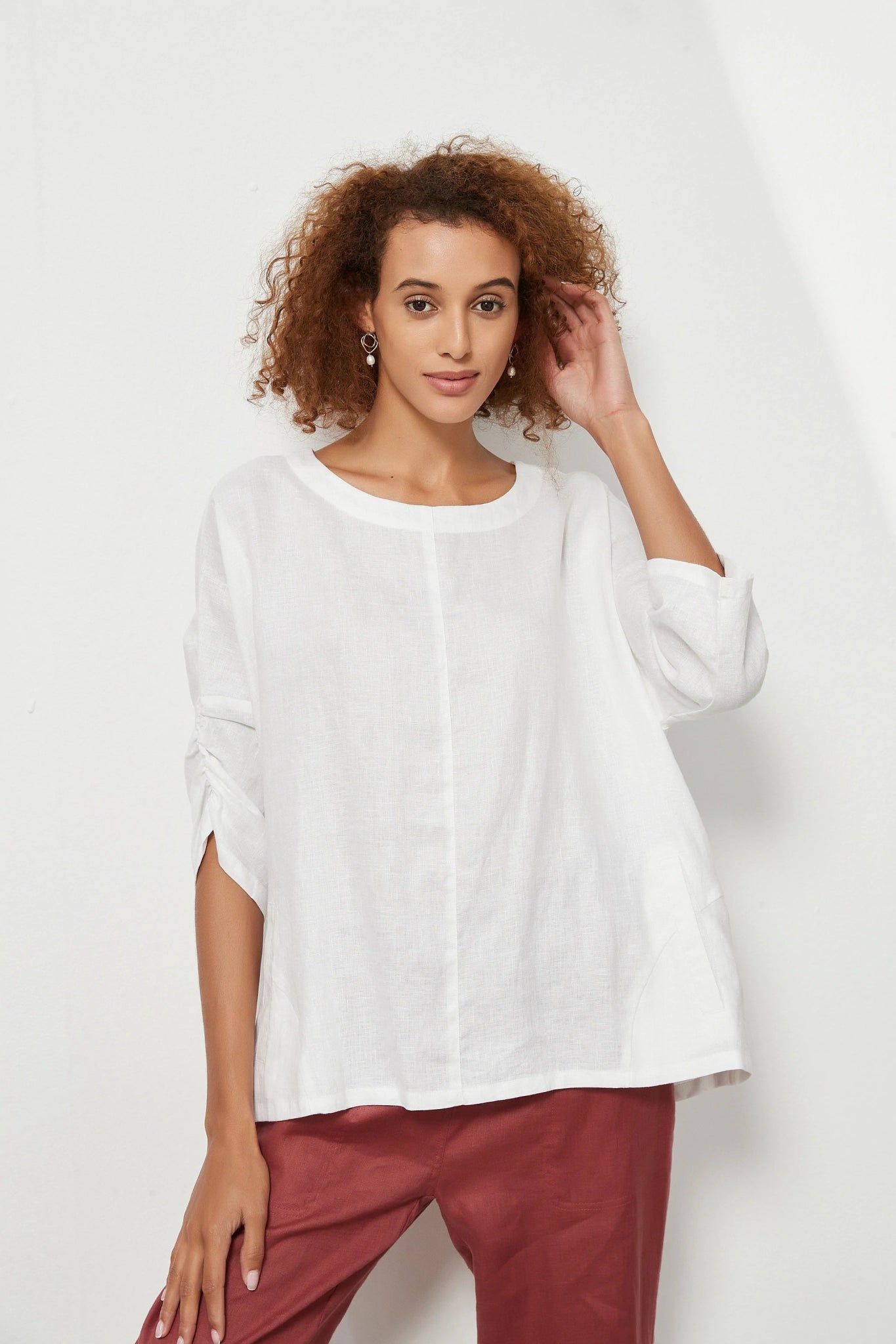 Foil 2584 White Elastic Gather Top Front 2 | Dotique