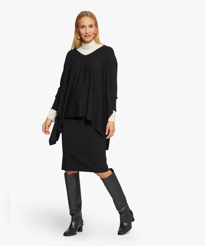 Masai Fosna Top Black Lifestyle 2 | Dotique