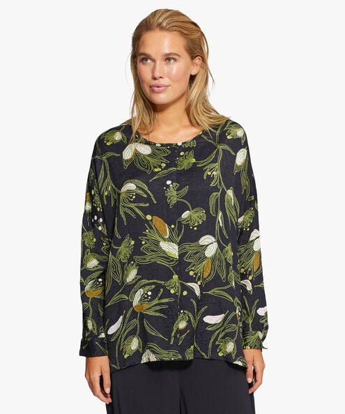 Masai Green Sheen Ira Shirt Lifestyle 1 | Dotique