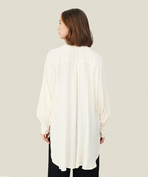 Masai Vintage Idinea Shirt Lifestyle 2 | Dotique