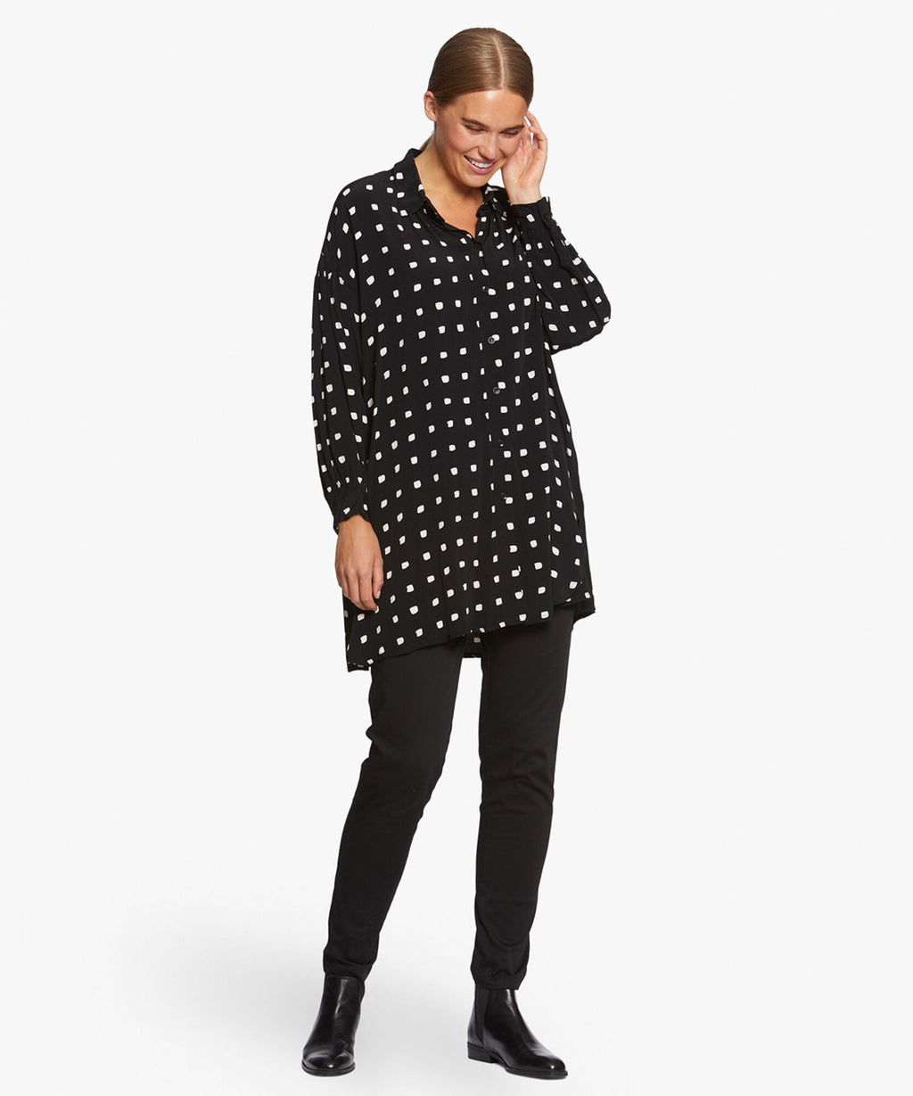 Masai Vintage Ima Shirt Lifestyle 2 | Dotique