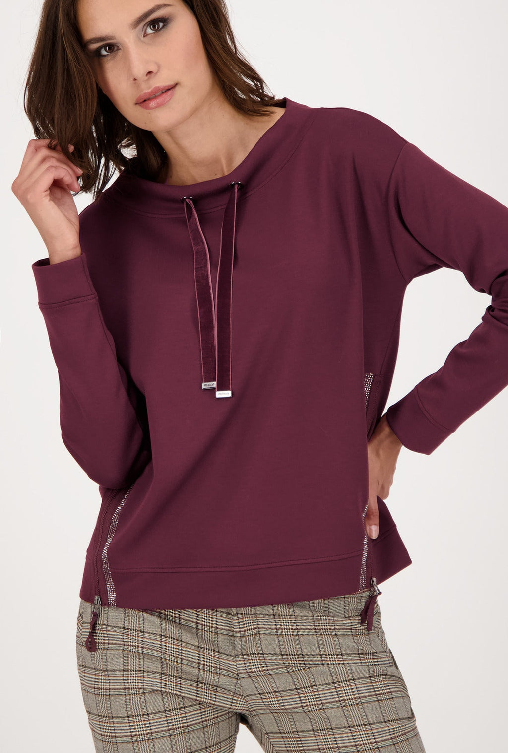 Monari 805359 Berry Wine Pullover Front Model 2 | Dotique