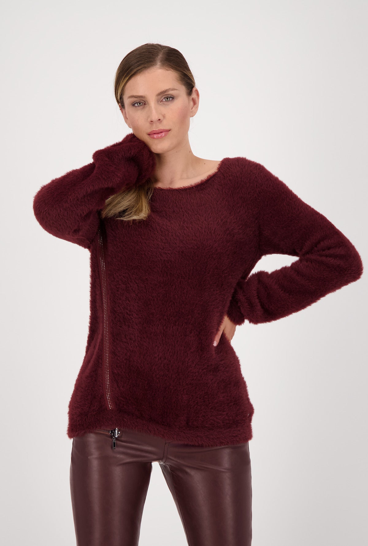 Monari 805505 Berry Wine Pullover Lifestyle Front | Dotique