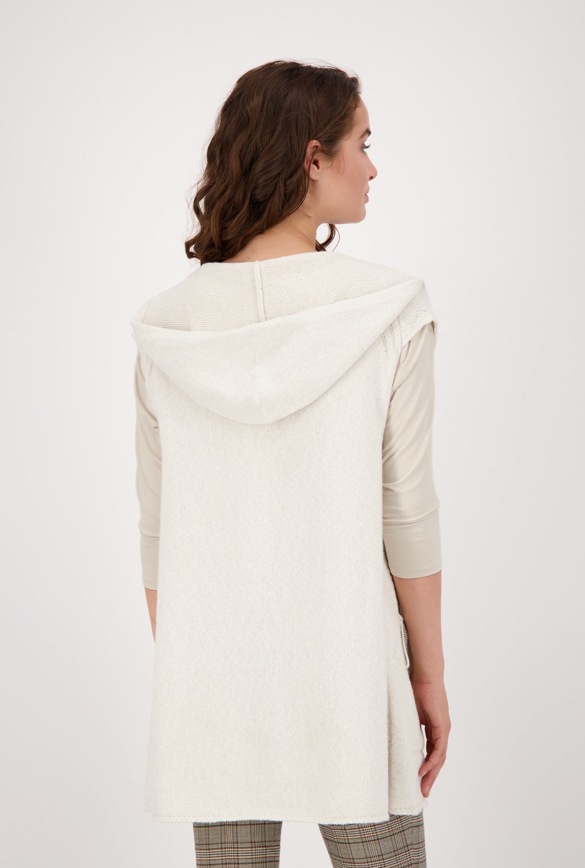 Monari 805678 Pearl Jacket Lifestyle Back | Dotique