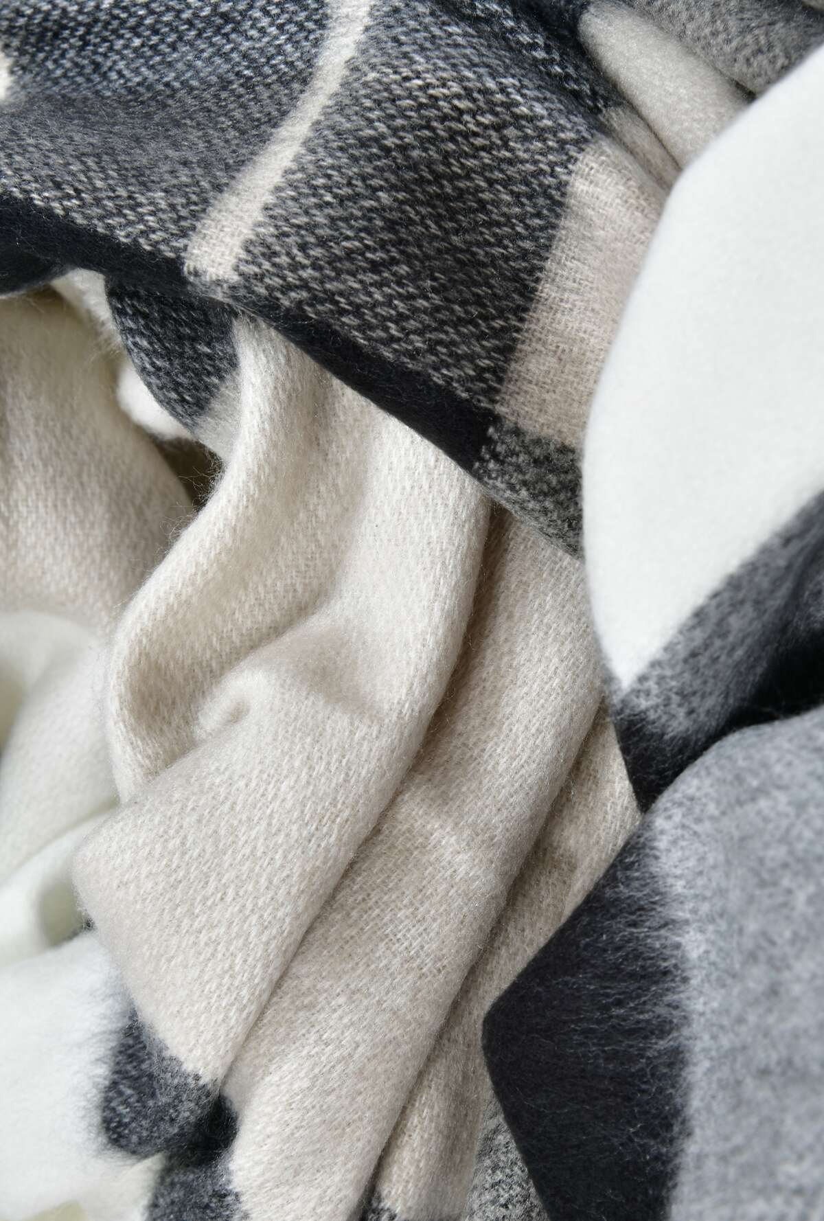 Monari 805697 Pearl Scarf Detail | Dotique