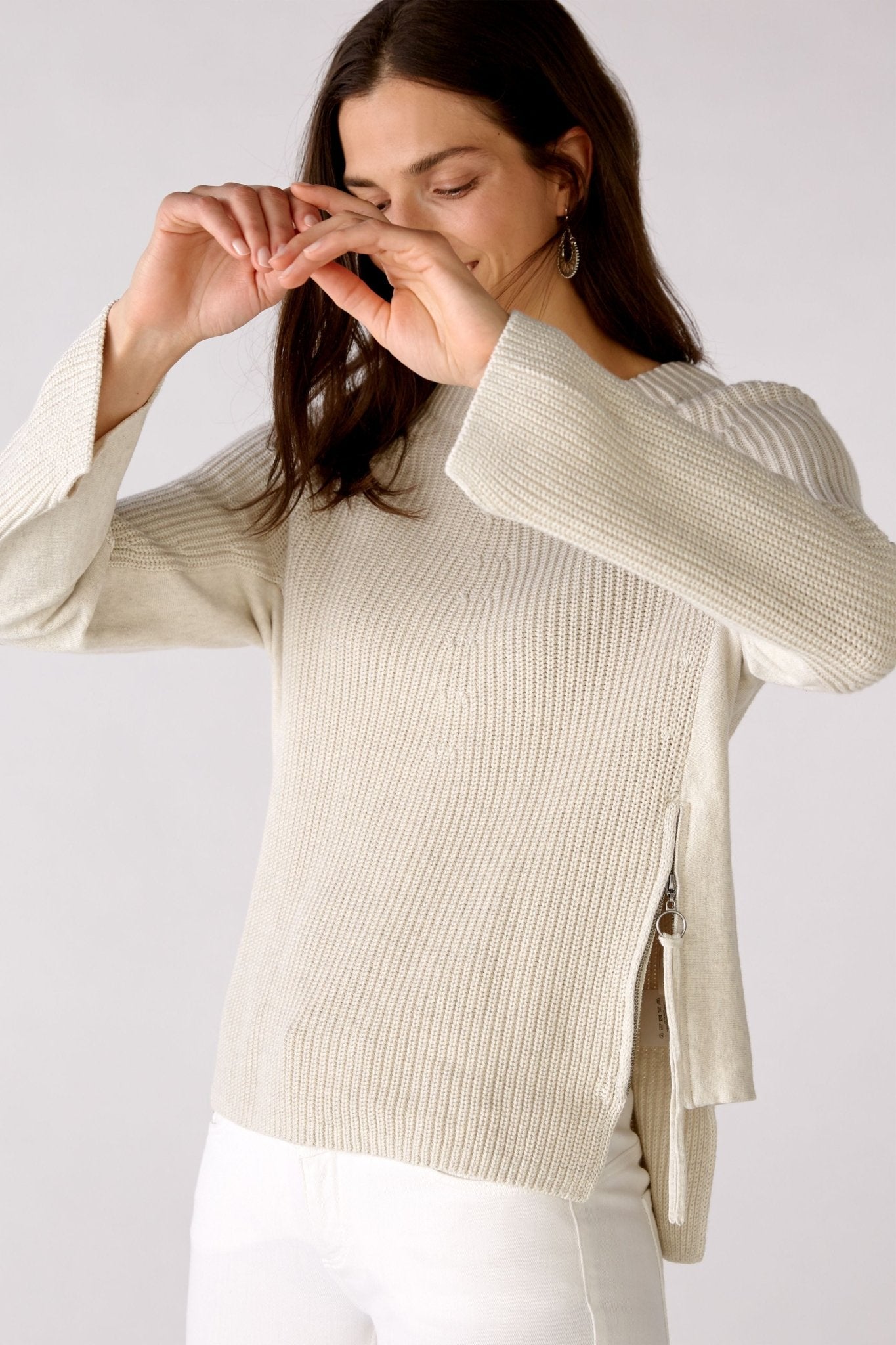 Oui 77657 Stone Pullover Dotique front 3