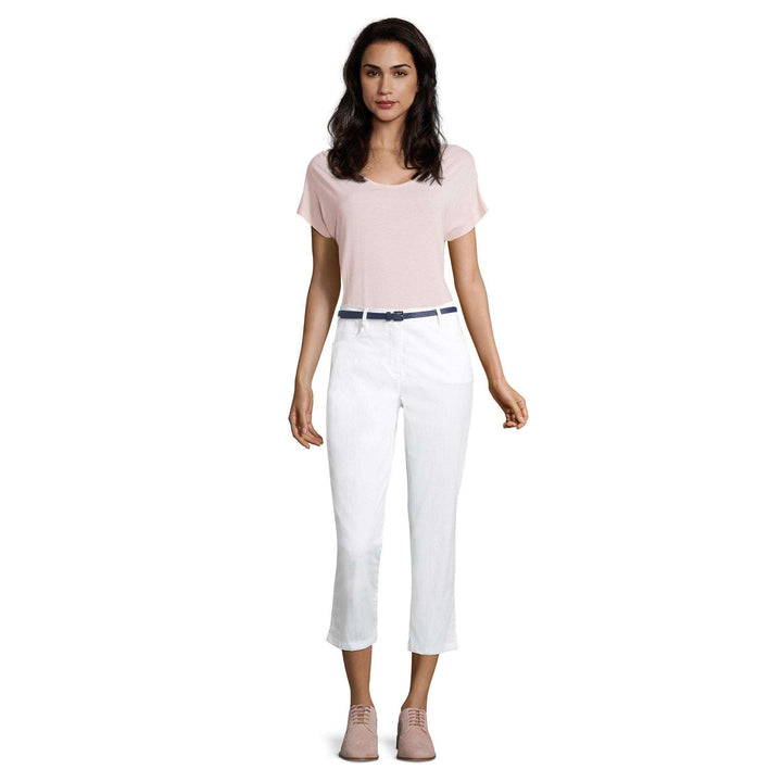 Betty Barclay White 7/8 Mid Rise Slim Fit Cropped Trousers